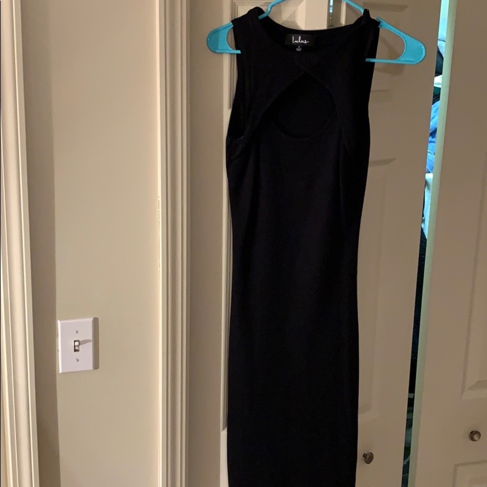 Black midi dress